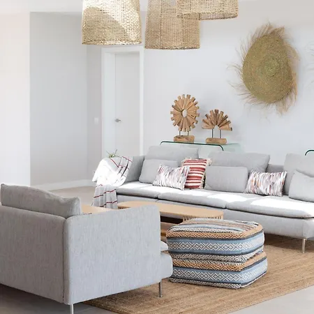 Ereza White Homes Vila