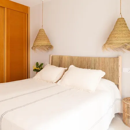 Ereza White Homes Vila