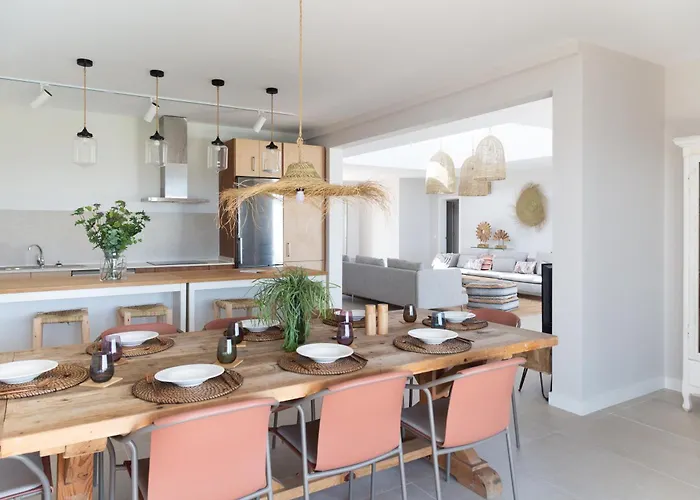 Ereza White Homes Villa *